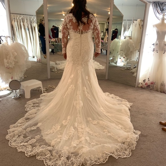 Mori Lee Madeline Gardner Paola Wedding Dress Style #3251 - Picture 7 of 10